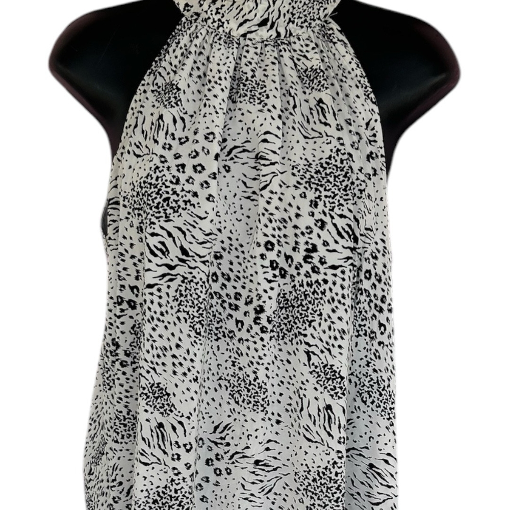 Elie Tahari Black and White Smocked Sleeveless Blouse
